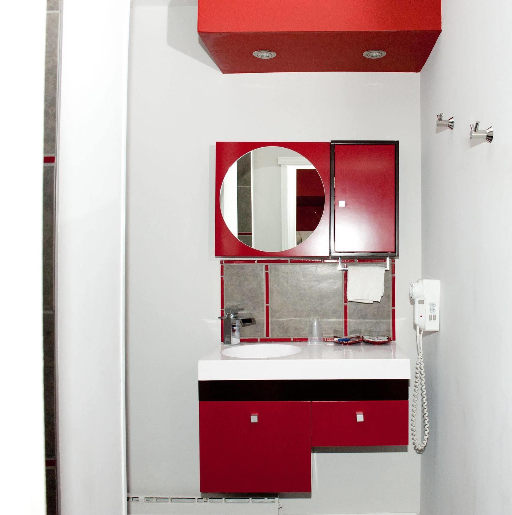 Miami Motel Inc Труа-Ривьер Экстерьер фото